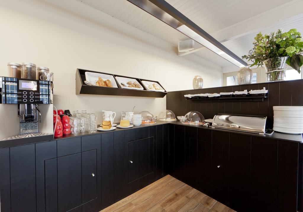 College Hotel Алкмаар Екстериор снимка